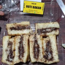 Roti Bakar (coklat Campur Keju) - M