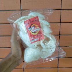 Krupuk Bawang Pedas Enaakkk!