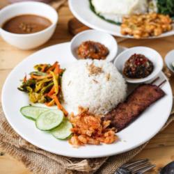 Nasi Empal Udang Komplit