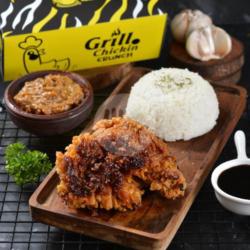 Paket Saus Kecap (ayam Crispy Bakar Nasi Sambel Es Teh)