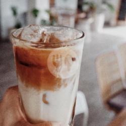 Dirty Chai Latte Ice