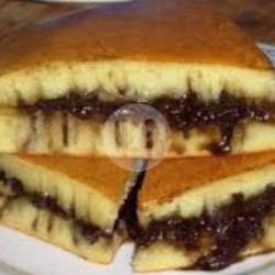 Martabak Coklat Susu