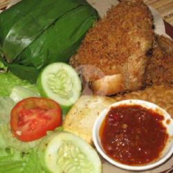 Paket Nasi Ayam Dada Serundeng