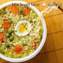 Mie Kuah   Telor  Batagor Dan Sayuran