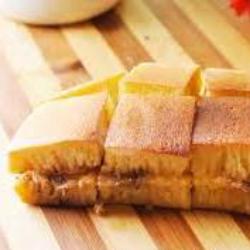 Martabak Manis Special Medium Kismis