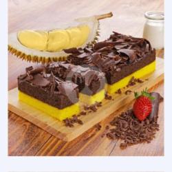 Lapis Durian Blackforest