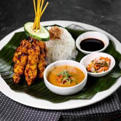 Chicken Satay With Peanut Sauce