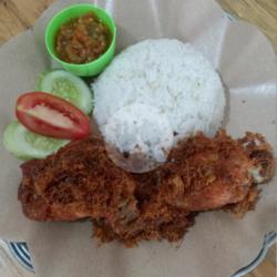 Paket Ayam Goreng Lengkuas Nasi Sambal Bawang