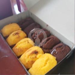 Kue Balok Coklat Keju