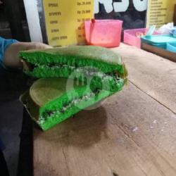 Martabak Pandan Spesial Keju Coklat