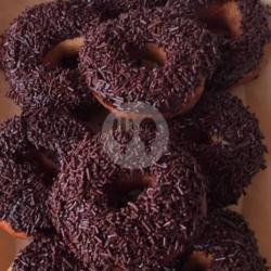 Donat Kentang Coklat Meises