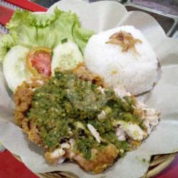 Ayam Geprek Sayap Sambal Ijo