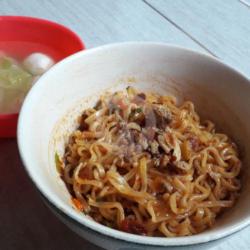 Mie Singapore ( Fishball Noodle Halal)