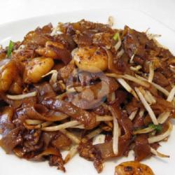 Seafood Fried Kwetiau(hor Fun)