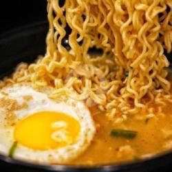 Indomie Rebus Seblak Jeletos