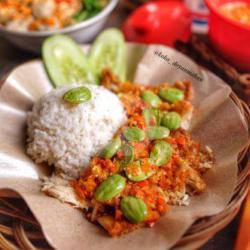 Nasi Ayam Geprek Jumbo Sambal Pete