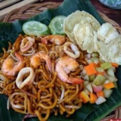 Mie Aceh Seafood Udang Cumi