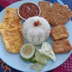 Nasi 3t ( Tempe, Tahu, Telur )