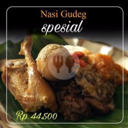 Nasi Gudeg Special