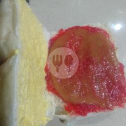 Roti Kukus Kadet Strowbery Kacang