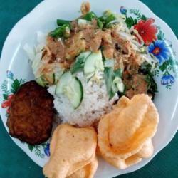 Nasi Pecel Siram