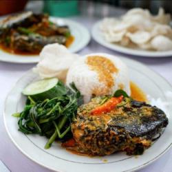 Nasi Mangut Lele