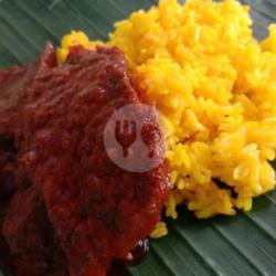 Nasi Kuning Daging