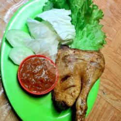 Bebek Goreng Paha