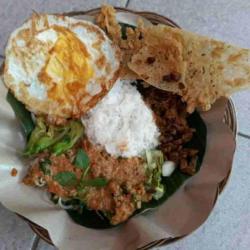 Nasi Pecel Telur Goreng