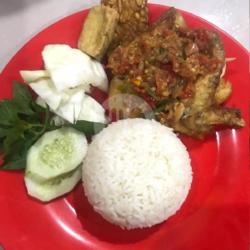 Ayam Penyet Judes   Nasi