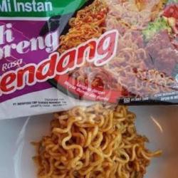 Indomie Goreng Rendang Telor Ceplok