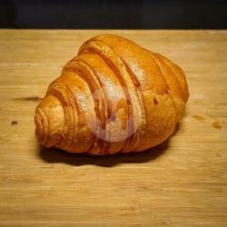 Premium Butter Croissant