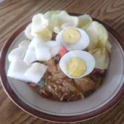 Gado Gado Lontong Dan Telor