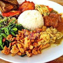 Nasi Rames Balado Telor   Sayur Bebas Pilih