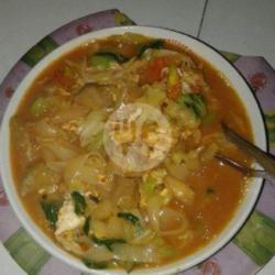 Kwetiau Rebus Special
