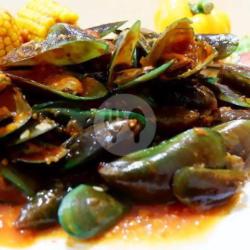 Kerang Hijau Saus Padang