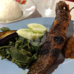 Haruan Bakar   Sayur   Nasi