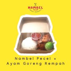 Nambel Pecel Pake Ayam Goreng Rempah