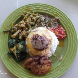 Nasi Usus Sapi