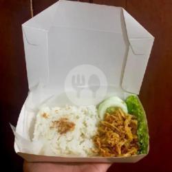 Nasi Uduk Ayam Suir