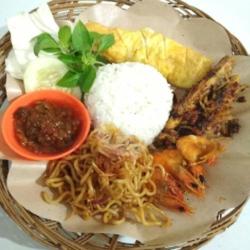 Nasi Meong