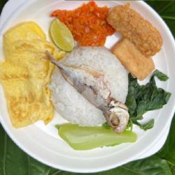 Nasi Tempong Telor Dadar