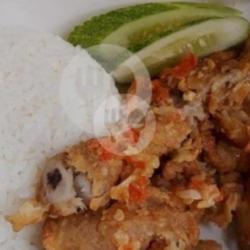 Nasi Ceker Geprek