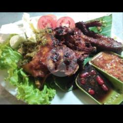 Bebek  Bakar  Dada