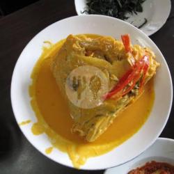 Nasi Padang   Kepala Ikan Kakap