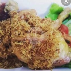 Paket Ayam Serundeng Sambal Lalapan