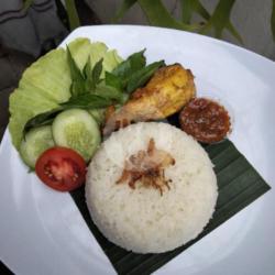 Nasi Ayam Goreng Sambal Jabrik