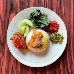 Nasi Padang Ati Ampela Goreng Balado