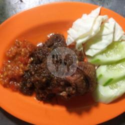 Bebek Goreng(dada)  Kol Timun Kemangi Sambal Merah Pedas