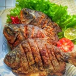 Ikan Bawal Goreng